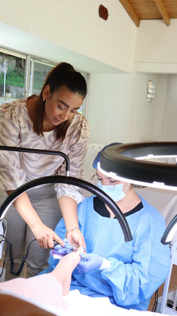 curso de pedicura en medellin
