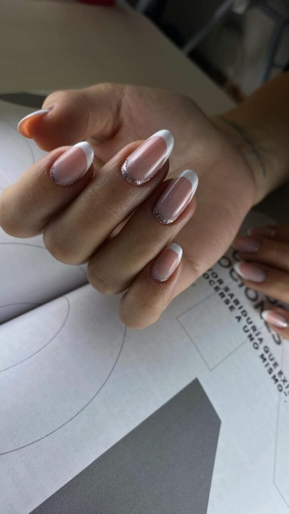 Formas de uñas: cómo elegir entre almendra, cuadrada, ovalada y coffin