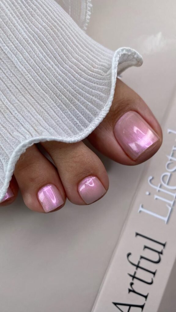 Cuidados después de una pedicura para mantener pies y uñas impecables